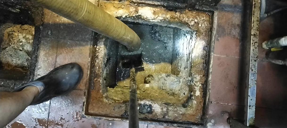 鸡西污水池清理一般都有毒气，怎么预防中毒呢？